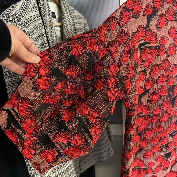 Eve Gravel Red and Black dress - Picture 2 of 9